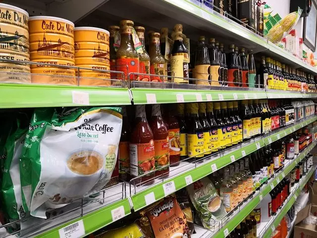 S & B Supermarket