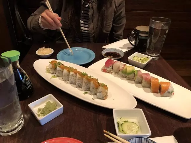 Sushi Bistro