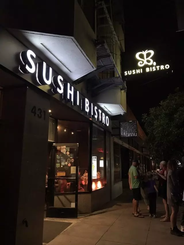 Sushi Bistro