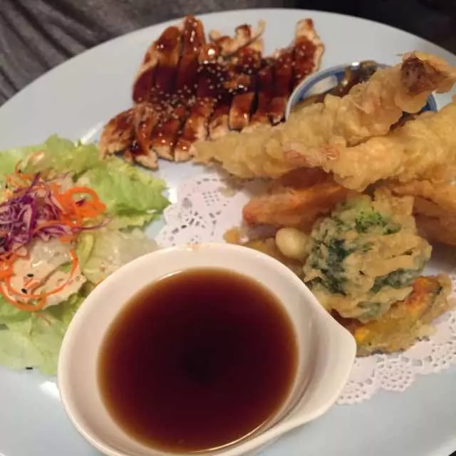 Sushi Bistro