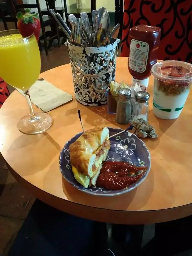 L’s Caffe