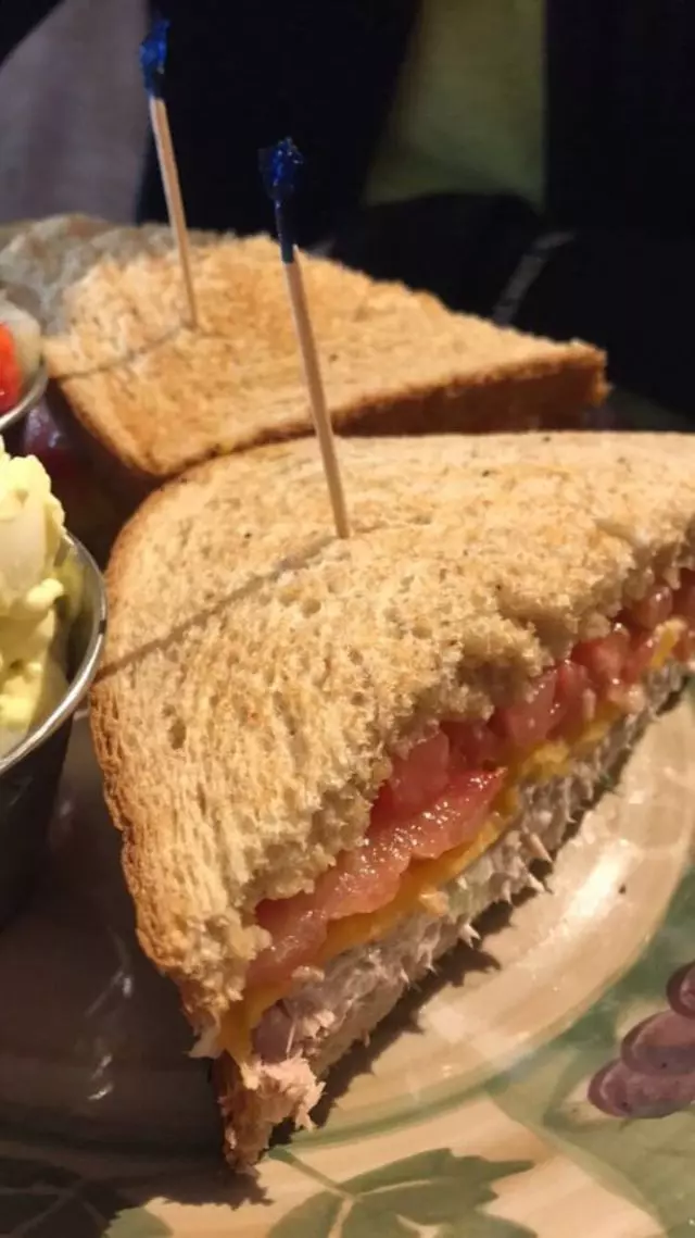 L’s Caffe