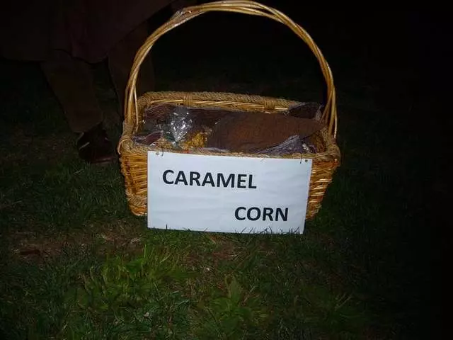 Auntie J’s Caramel Kettle Corn