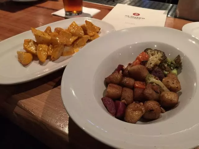 ATwater Tavern