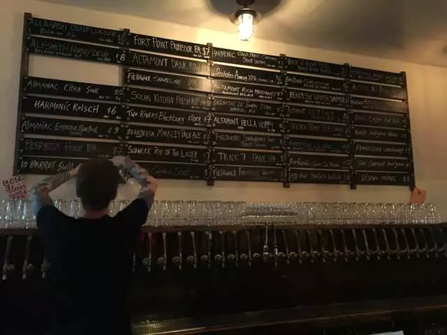 The Crafty Fox Ale House