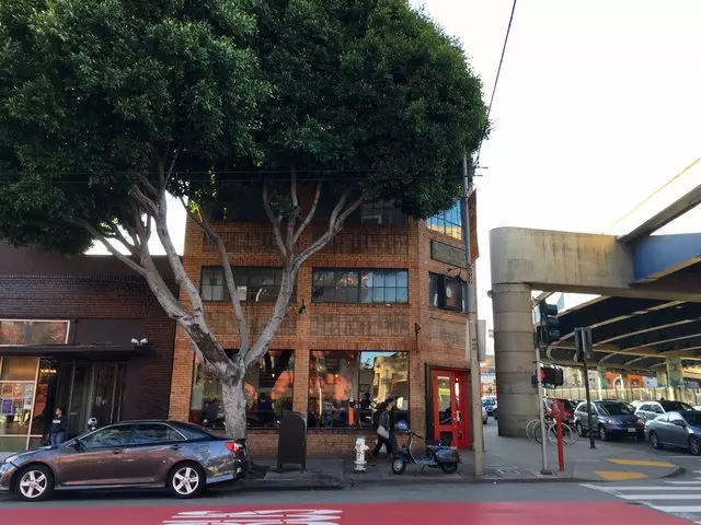 The Crafty Fox Ale House