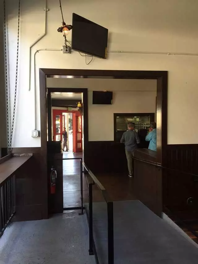 The Crafty Fox Ale House