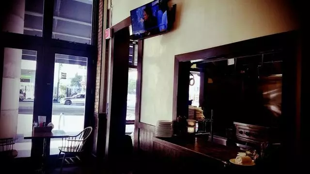 The Crafty Fox Ale House