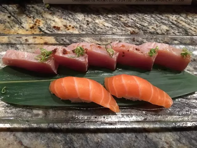 Akiko’s Sushi Bar