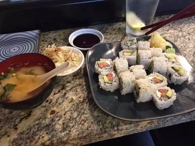 Akiko’s Sushi Bar