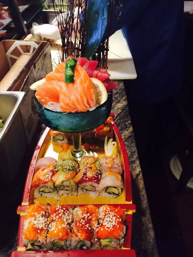 Akiko’s Sushi Bar