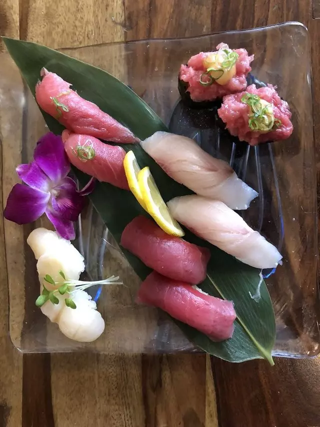 Akiko’s Sushi Bar