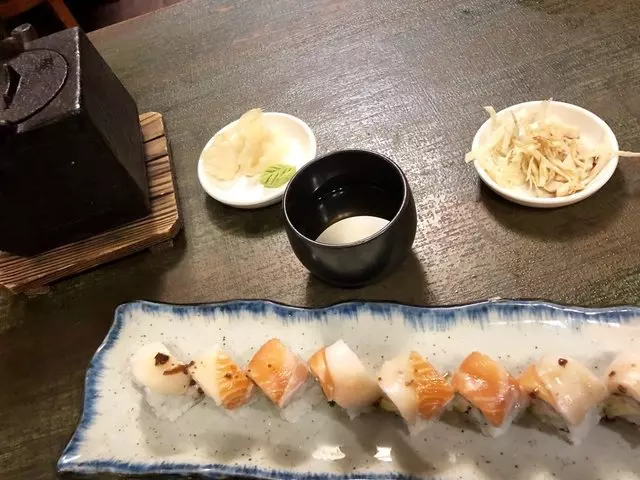 Akiko’s Sushi Bar
