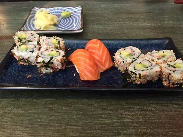 Akiko’s Sushi Bar