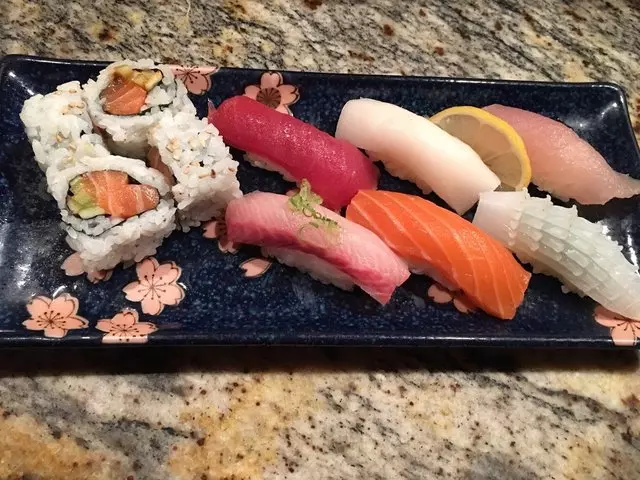 Akiko’s Sushi Bar