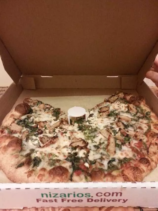 Nizario’s Pizza