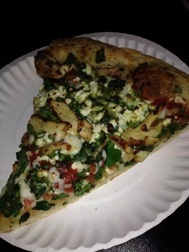 Nizario’s Pizza