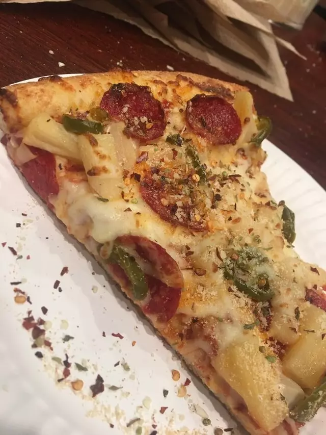 Nizario’s Pizza