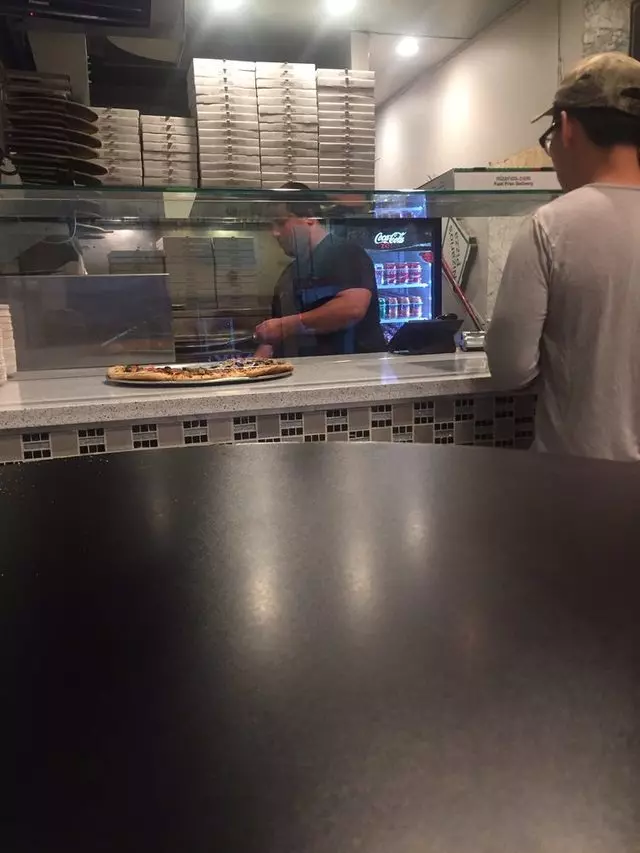 Nizario’s Pizza