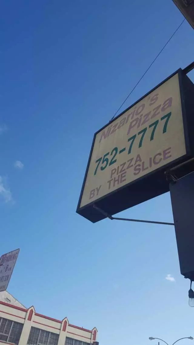 Nizario’s Pizza