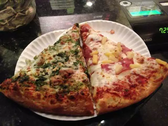 Nizario’s Pizza
