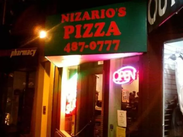 Nizario’s Pizza