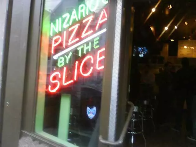 Nizario’s Pizza