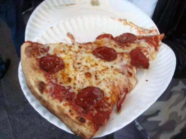 Nizario’s Pizza