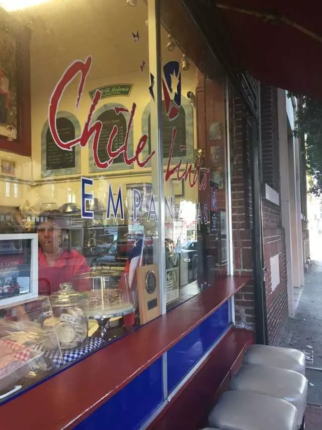 Chile Lindo Empanadas
