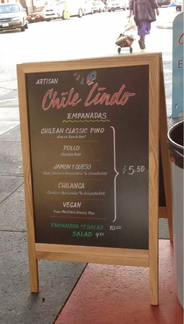 Chile Lindo Empanadas