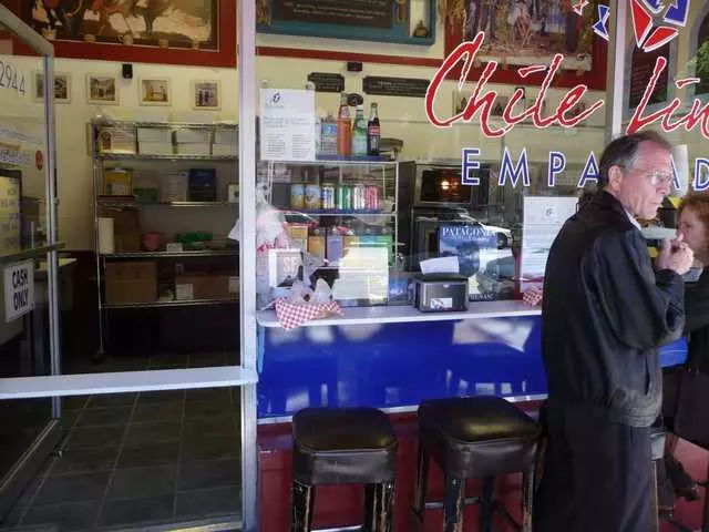 Chile Lindo Empanadas