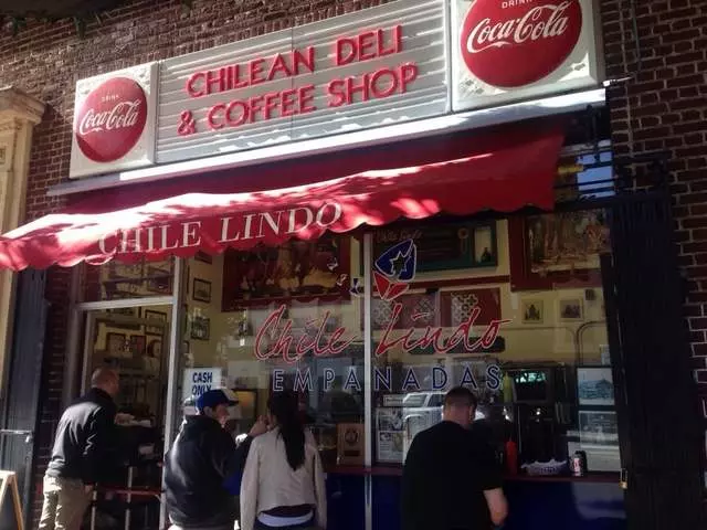 Chile Lindo Empanadas