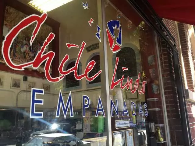 Chile Lindo Empanadas