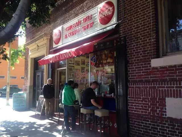 Chile Lindo Empanadas