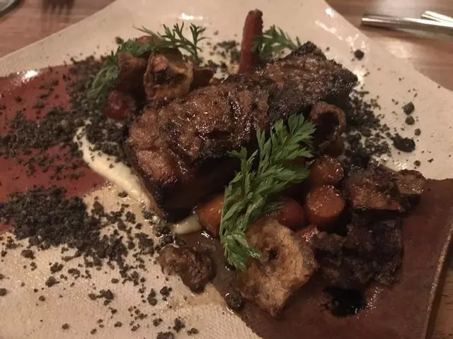 Nomica