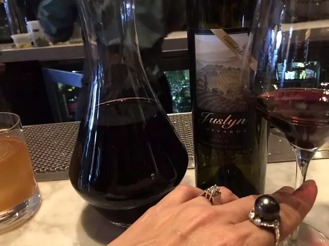 Nomica
