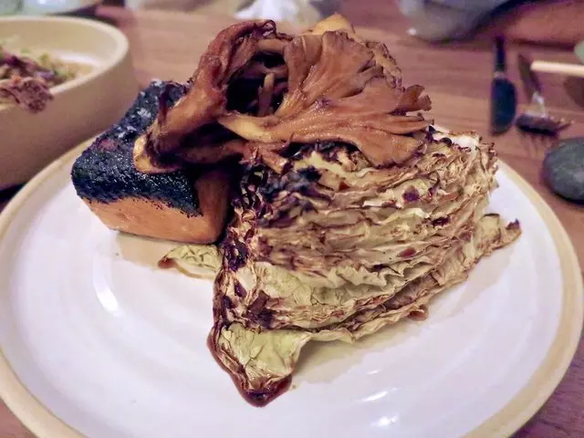 Nomica