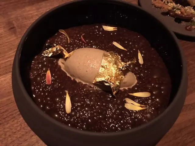Nomica