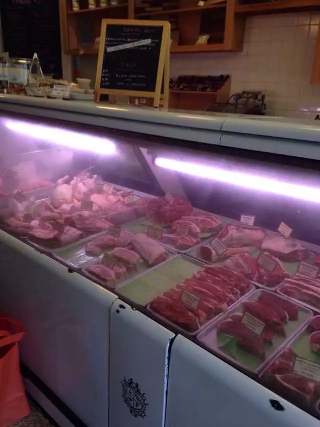 Avedano’s Holly Park Market