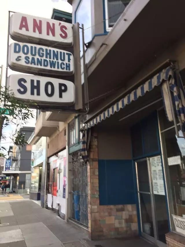 Ann’s Doughnut Sandwich Shop
