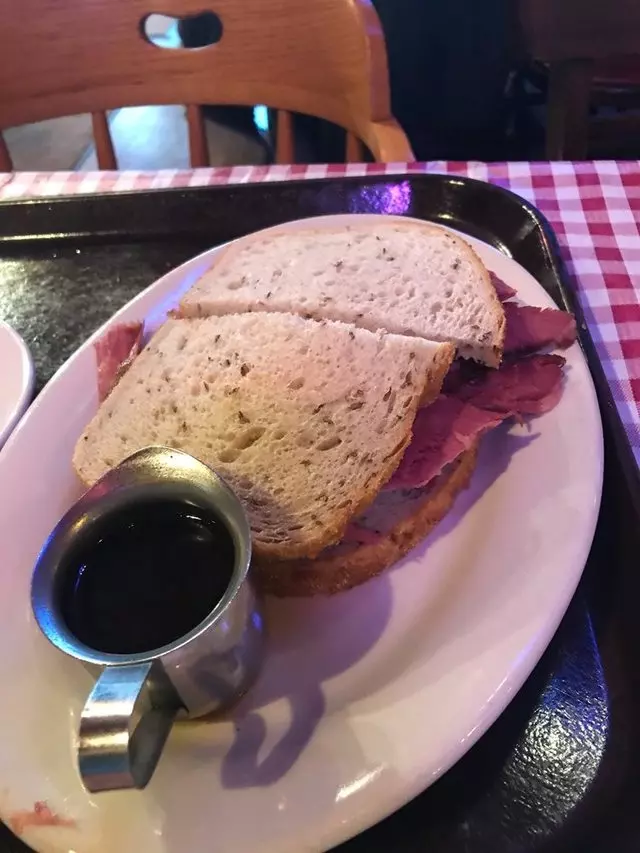 Tommy’s Joynt
