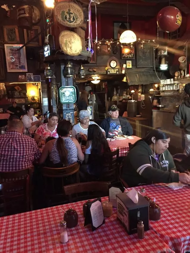 Tommy’s Joynt