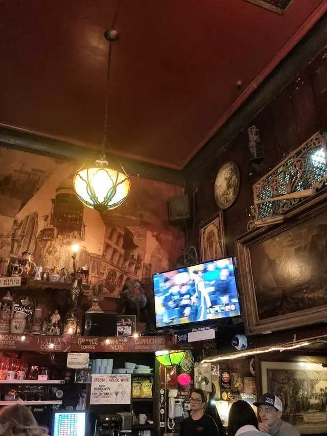 Tommy’s Joynt