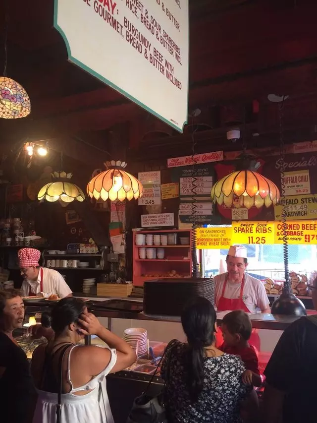 Tommy’s Joynt