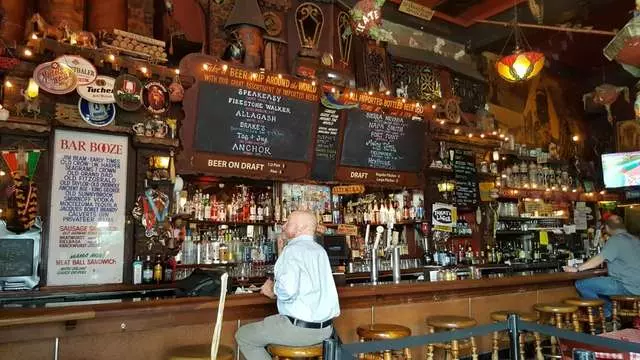 Tommy’s Joynt