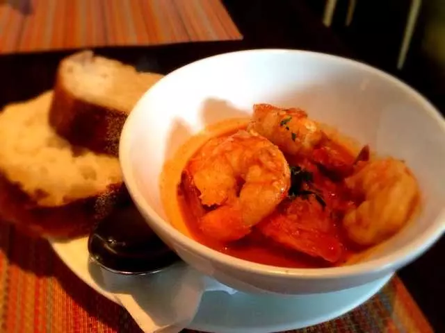 Canela Bistro & Wine Bar