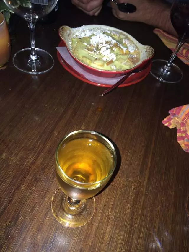 Canela Bistro & Wine Bar