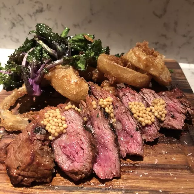 Canela Bistro & Wine Bar