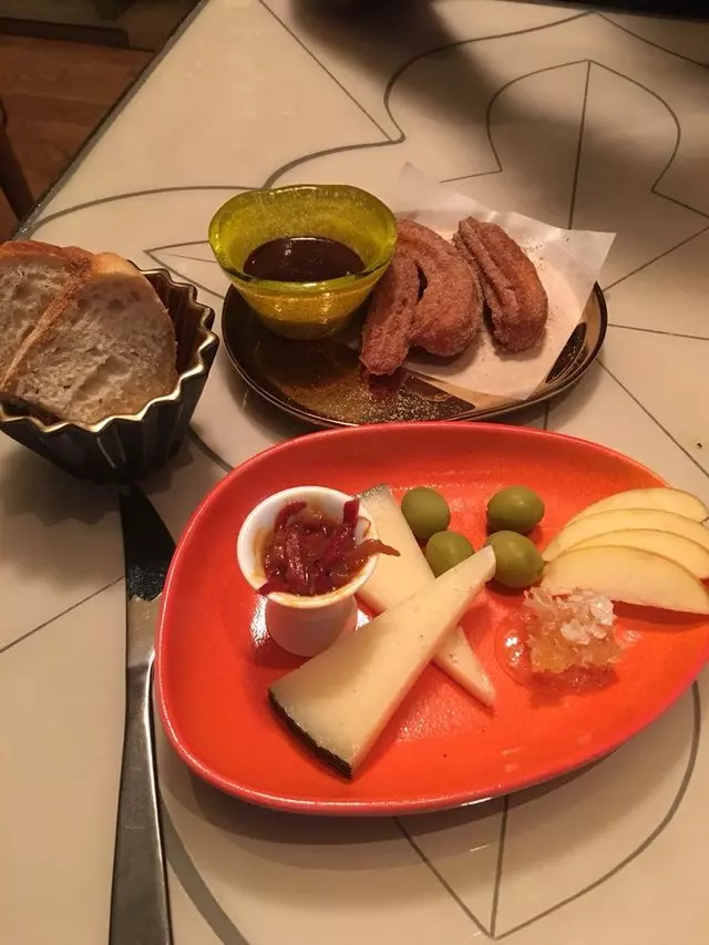 Canela Bistro & Wine Bar
