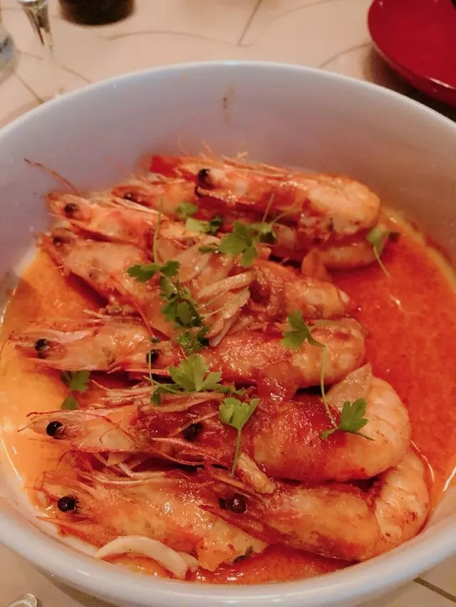 Canela Bistro & Wine Bar